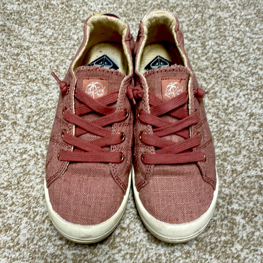 Roxy slip on sneakers- pink